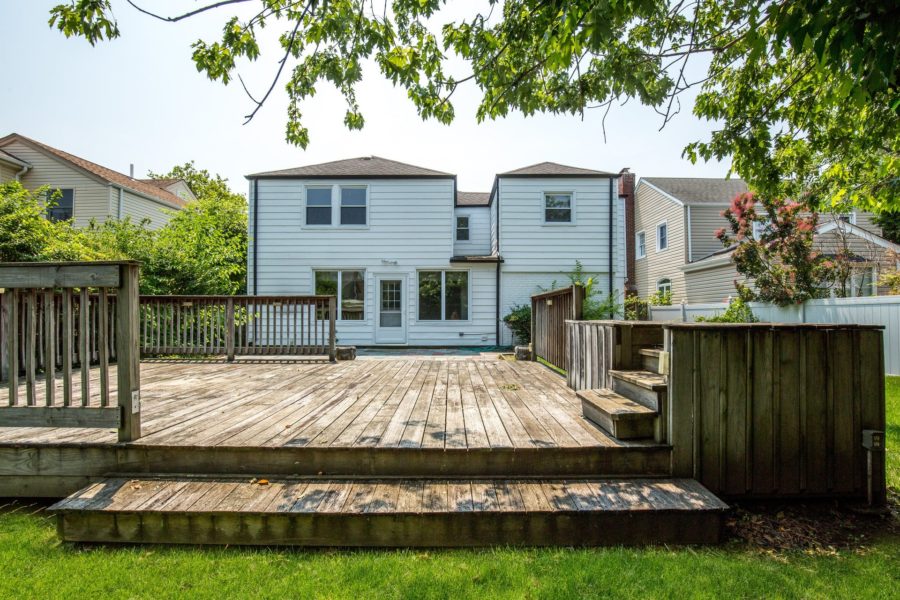 back of 4 bedroom home for sale at maltz auctions in new york